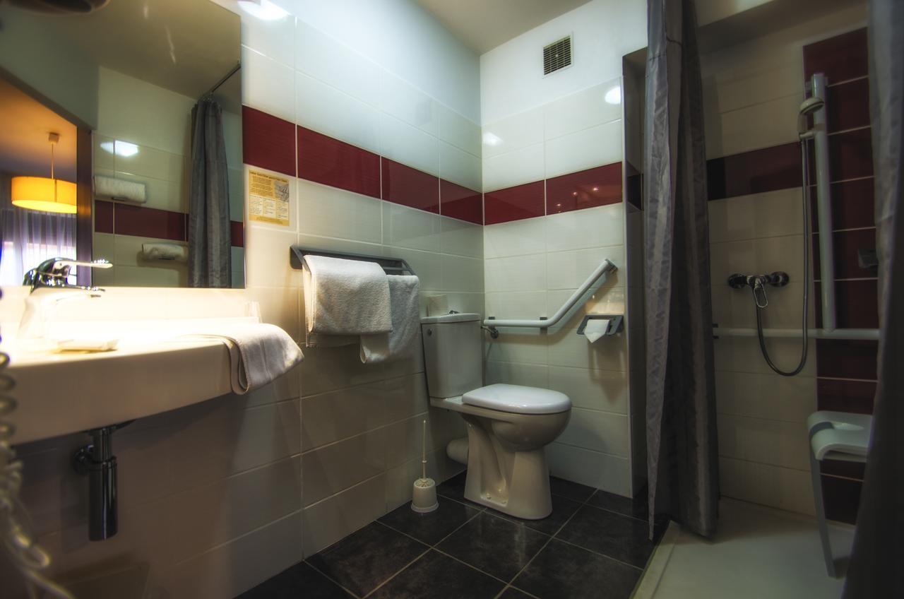 Hotel Prado Avec Parking - Proche Zenith Toulouse Exteriér fotografie