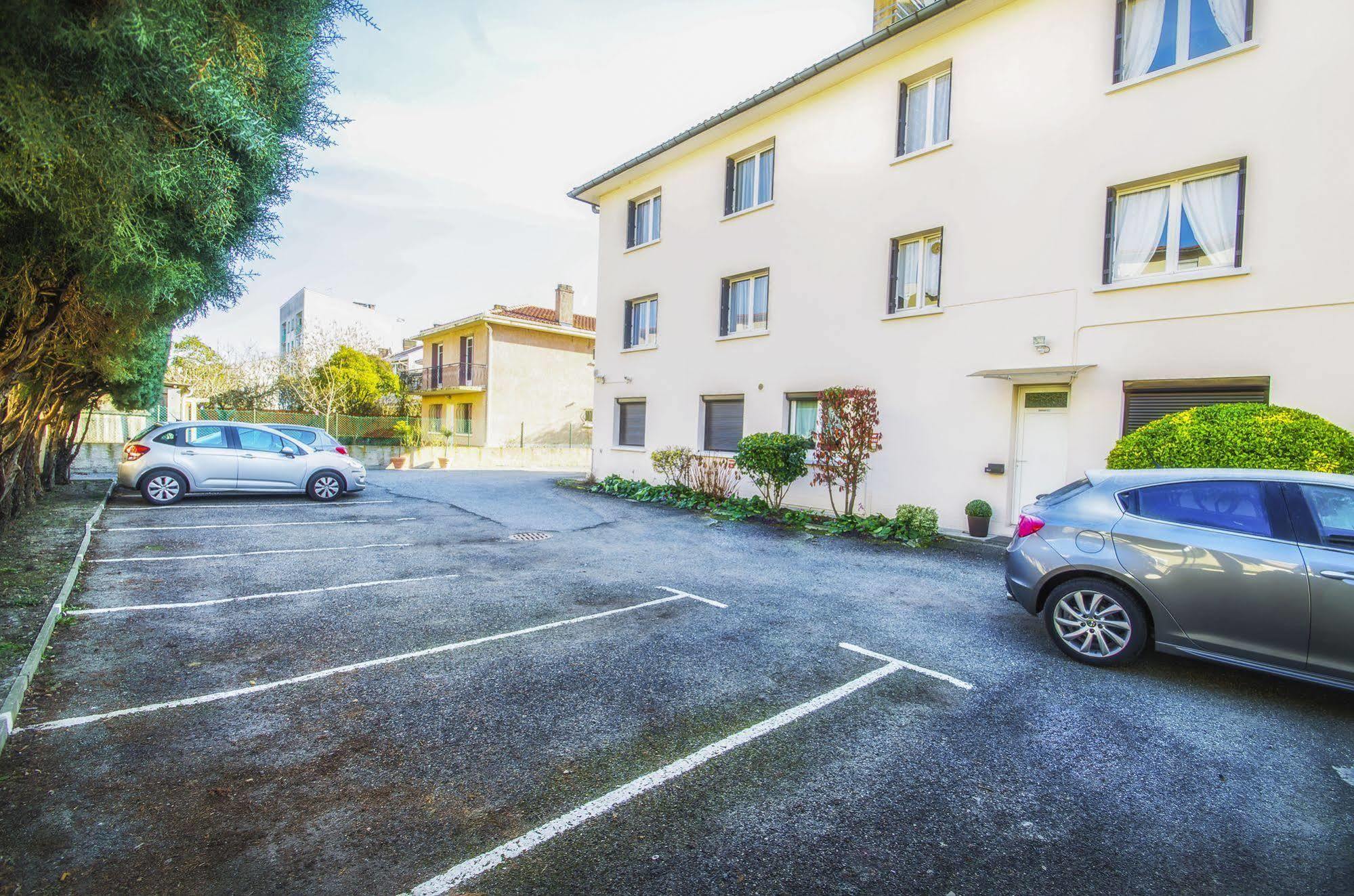 Hotel Prado Avec Parking - Proche Zenith Toulouse Exteriér fotografie